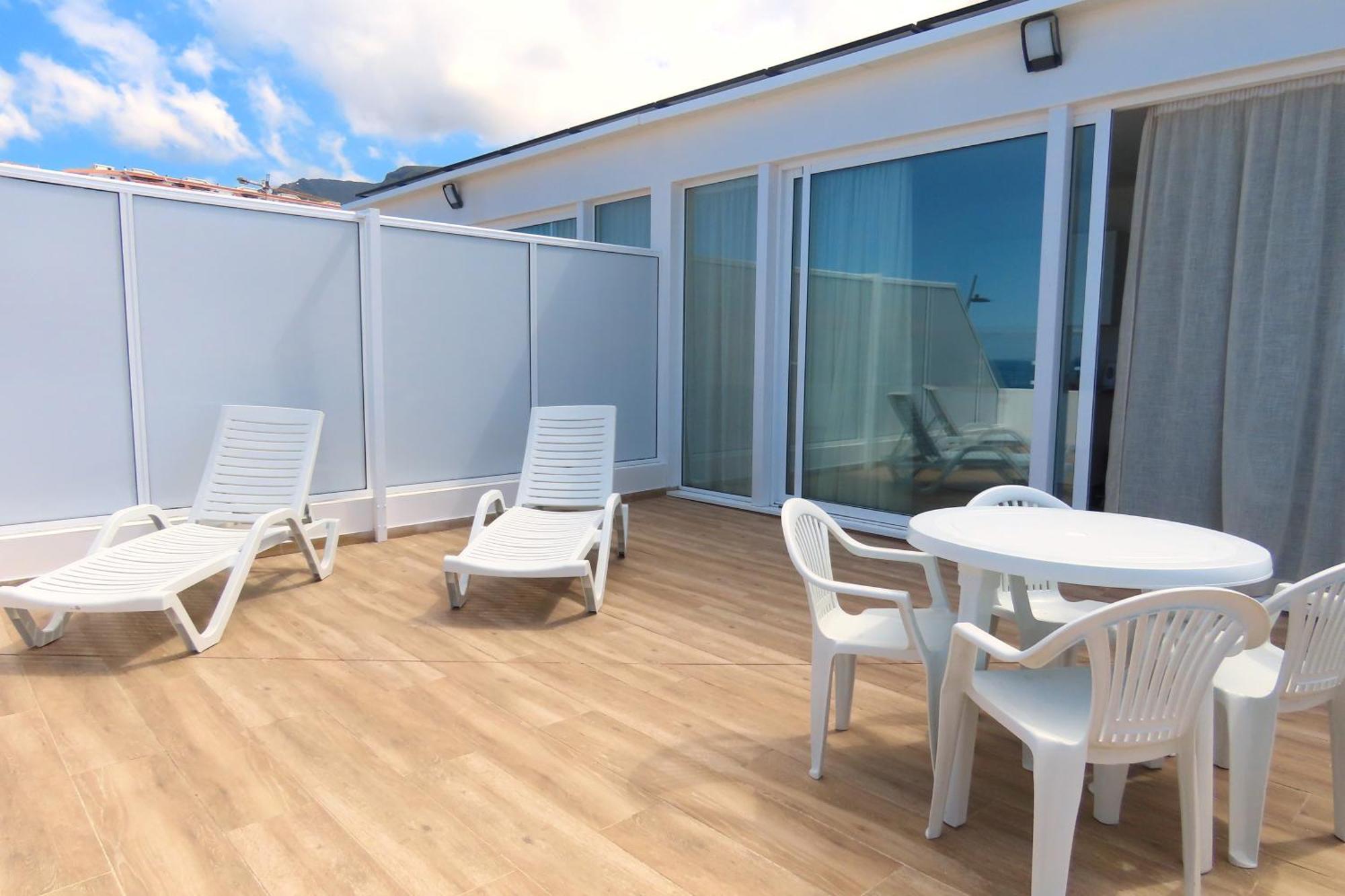 Suncanarias Apartamentos Cristal Playa La Arena Puerto de Santiago  Eksteriør billede